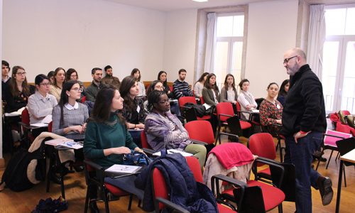 Curso alerta especialistas de Medicina Interna para a importância da Dor Crónica